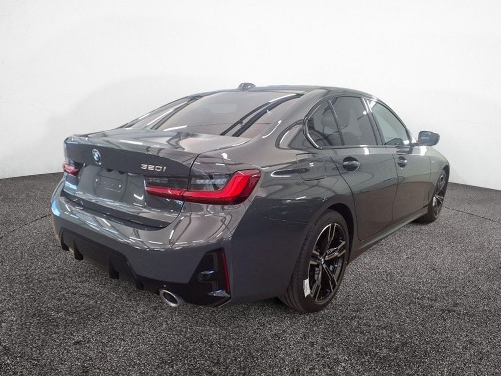BMW 320 i M-Sport ACC HUD 360°KAM HIFI foto 5