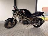 Ducati Monster M900 - DUCATI MONSTER 900