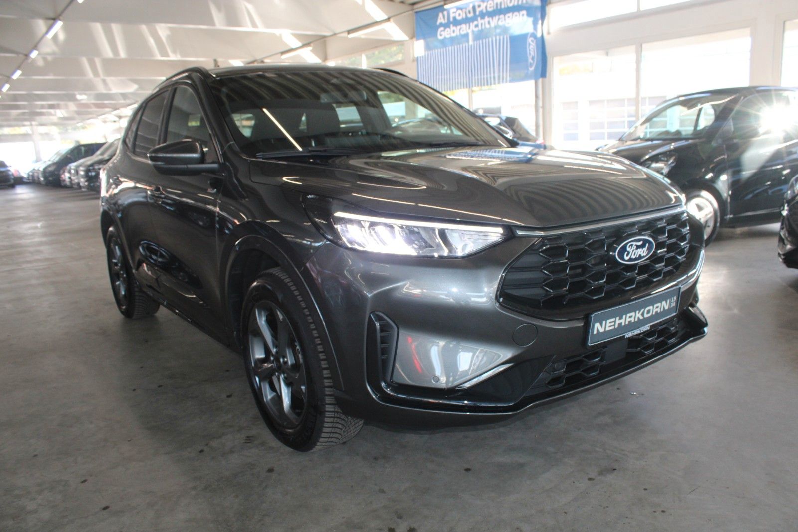 Fahrzeugabbildung Ford Kuga PHEV ST-Line GJR LED Cam WinterPaket uvm