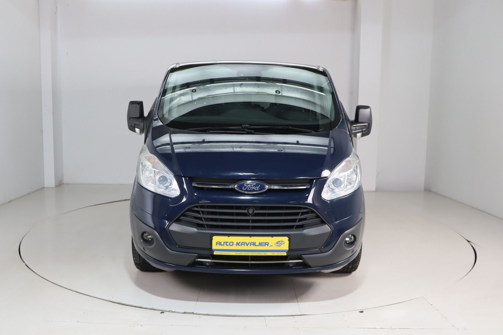 Fahrzeugabbildung Ford Transit Custom Kombi 310 L1 H1 Trend 2.0 EcoBlue