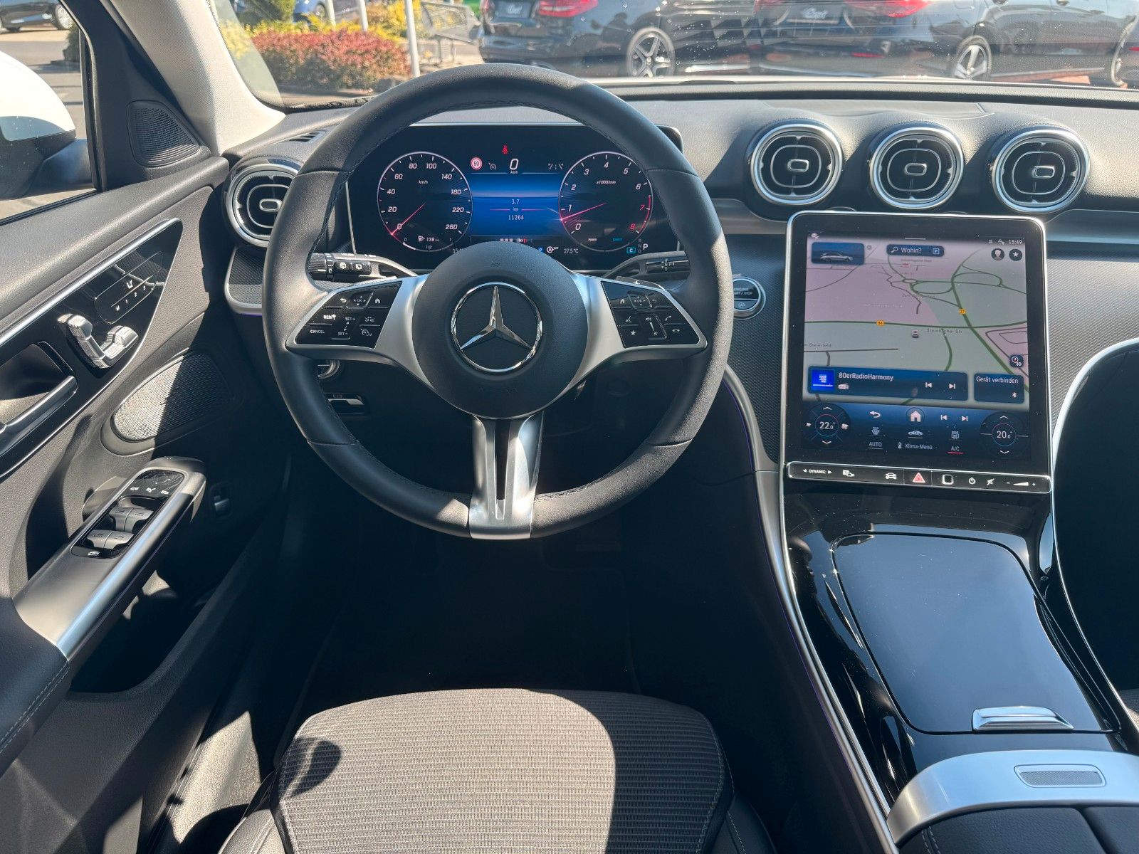 Fahrzeugabbildung Mercedes-Benz C 180 T Avantgarde+AHK+Memory+Ambiente+TotW