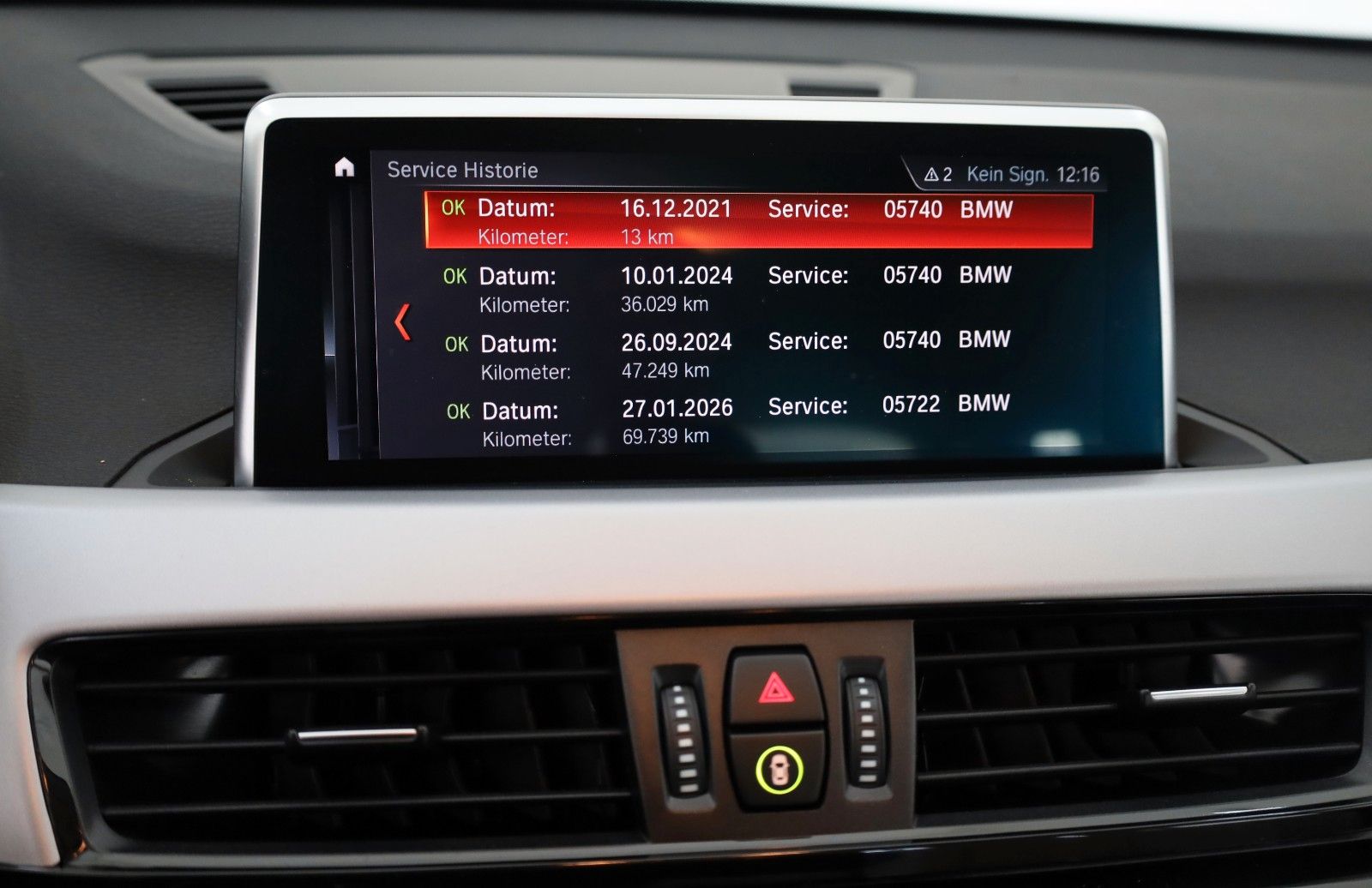 Fahrzeugabbildung BMW X1 xDrive 25e Advantage,Leder,Navi,LED,SH