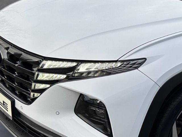 Fahrzeugabbildung Hyundai Tucson Trend Plug-In Hybrid 4WD Assistenz-Paket+