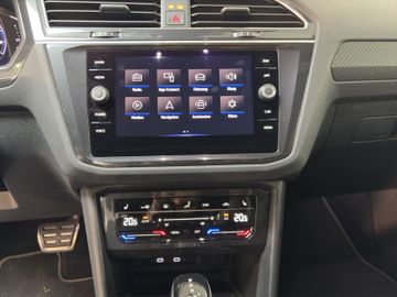 Bild 15 VW Tiguan 2.0 TDI R-Line DSG Black-Style+Matrix+A