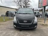 Hyundai H-1 Travel Trend 8 Sitzer Euro6 Klima 2x S,T - Hyundai H-1 aus 2016