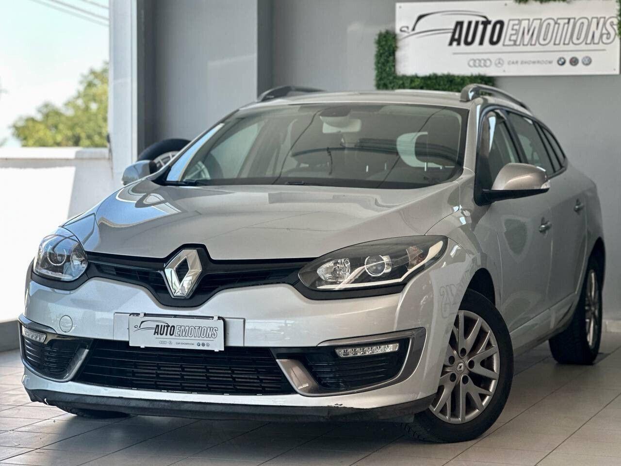 Renault Megane 2014 — interior