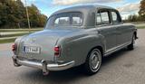 Mercedes-Benz 220 S - Mercedes-Benz 220: 220s