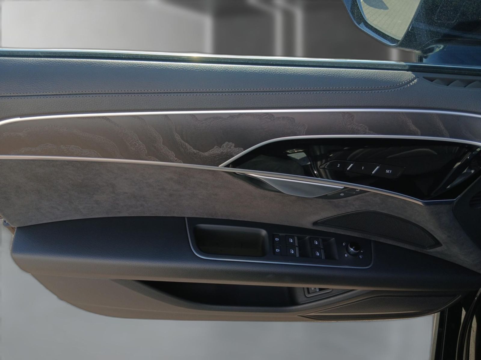 Audi A8 - Bild 21