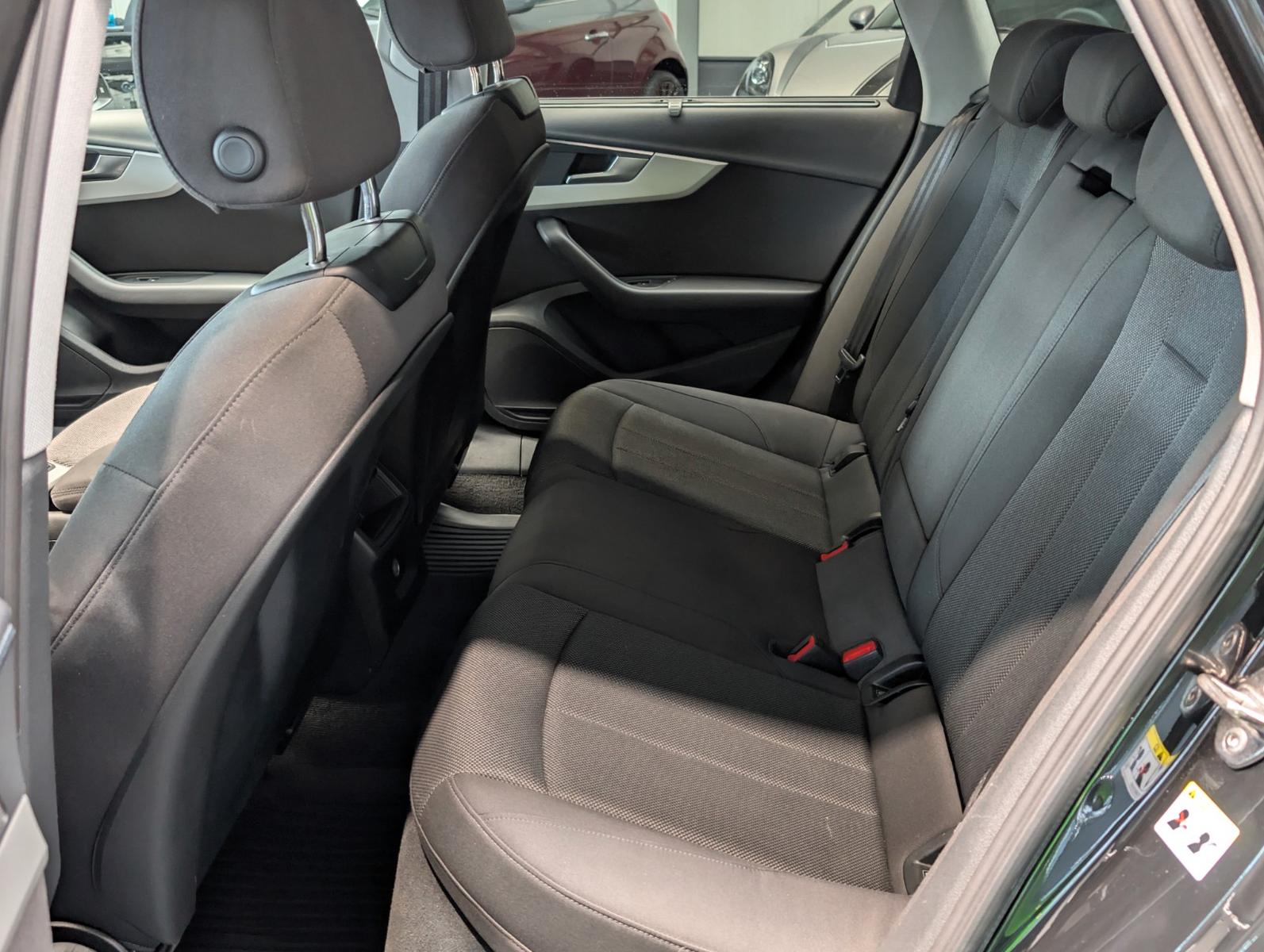 Audi A4 Avant 35 TFSI S tronic 1.Hand, миниатюра 10