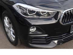 Fahrzeugabbildung BMW X2 sDrive 20 i Advantage Navi Tempo Scheckheftge