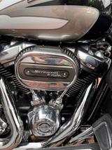 Harley-Davidson CVO Ultra Limited - Harley-Davidson Motorräder in Mannheim