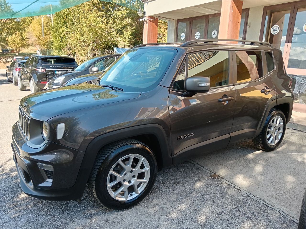 Jeep Renegade 1.6 MJT 130CV LIMITED FULL LED imagem 2