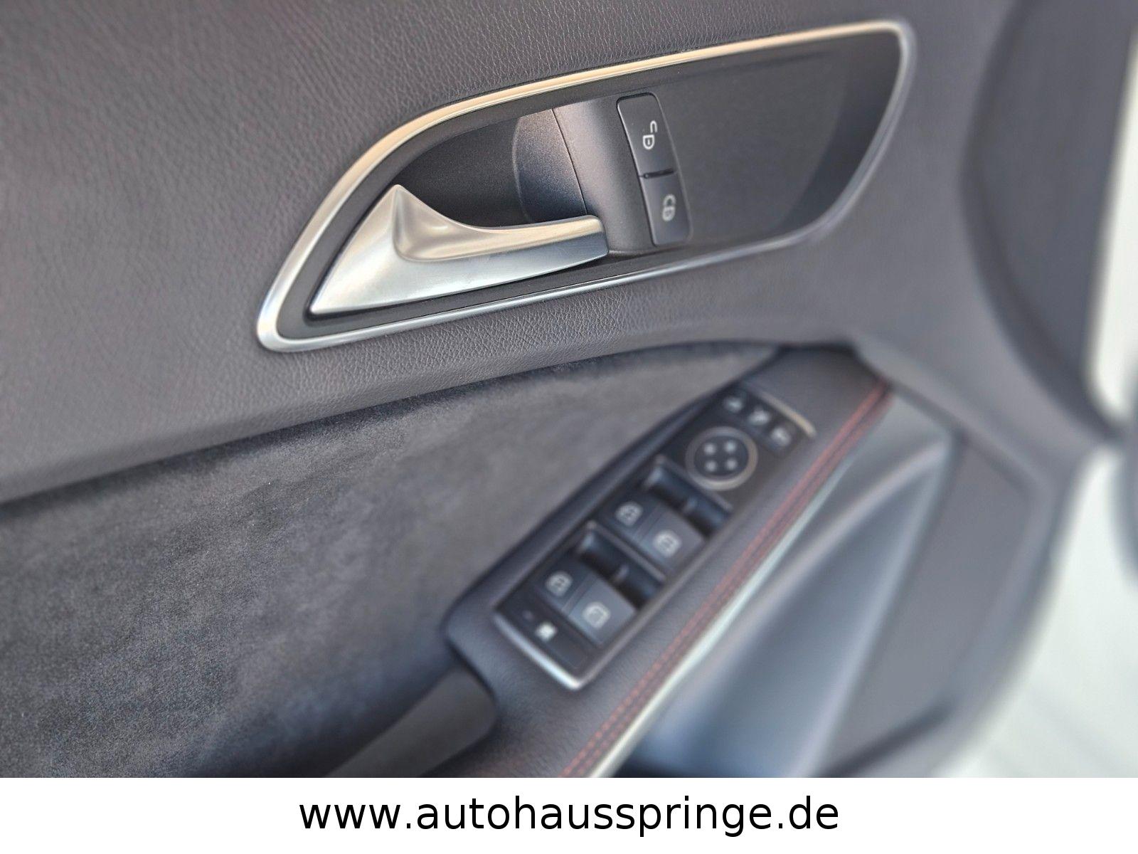 Mercedes-Benz A 250 AMG Line Sport *Alcantara, Scheckheft*