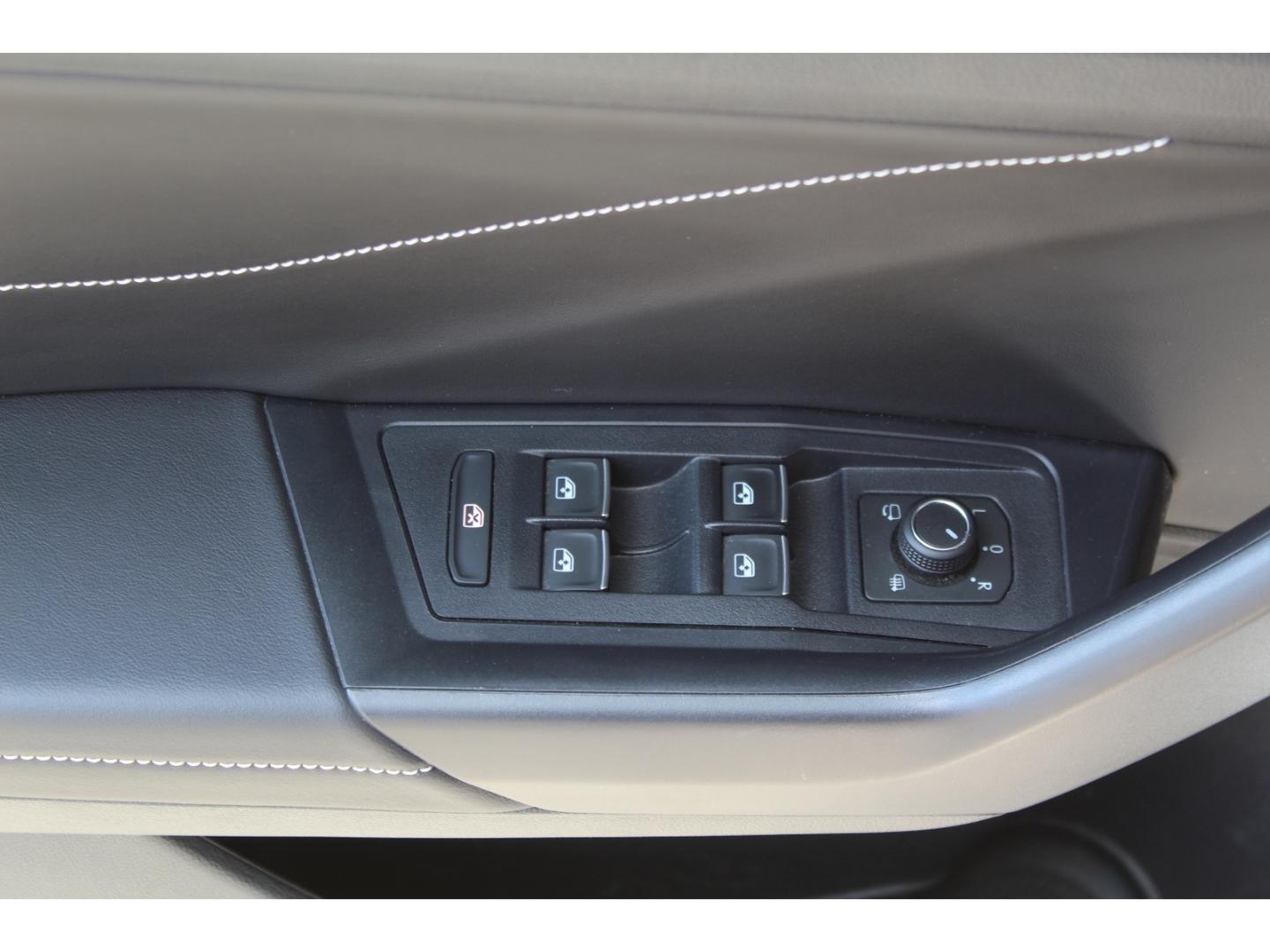 Volkswagen T-Roc 1.0 TSI Goal NAVI LED FULL LINK ACC GRA DA, миниатюра 10
