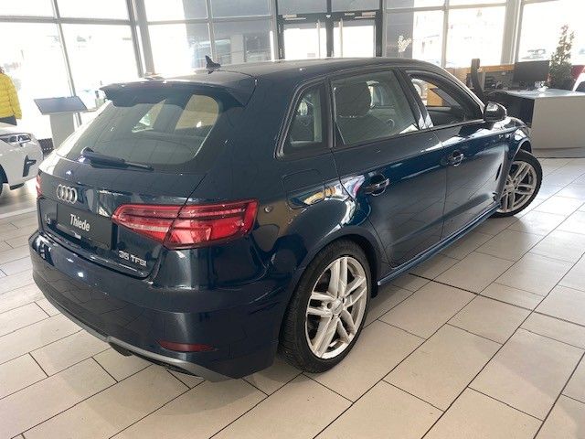Fahrzeugabbildung Audi A3 Sportback 35 TFSI S-LINE LED/SPORT/SHZ/PDC