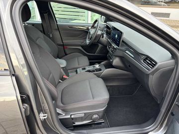 Ford Focus Turnier 1.5 EcoBlue Aut. ST-Line NaviDAB
