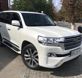 Toyota Land Cruiser 200 4.5 DISEL - gebrauchte Toyota Land Cruiser aus dem Jahr 2016