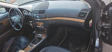 صورة 9 لـ 2009 Mercedes-BENZ E 280