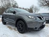 Nissan Qashqai 1.6 Tempo*Panorama*Navi*360Kamera*AWR - Nissan Qashqai mit Diesel-Antrieb: Allradantrieb