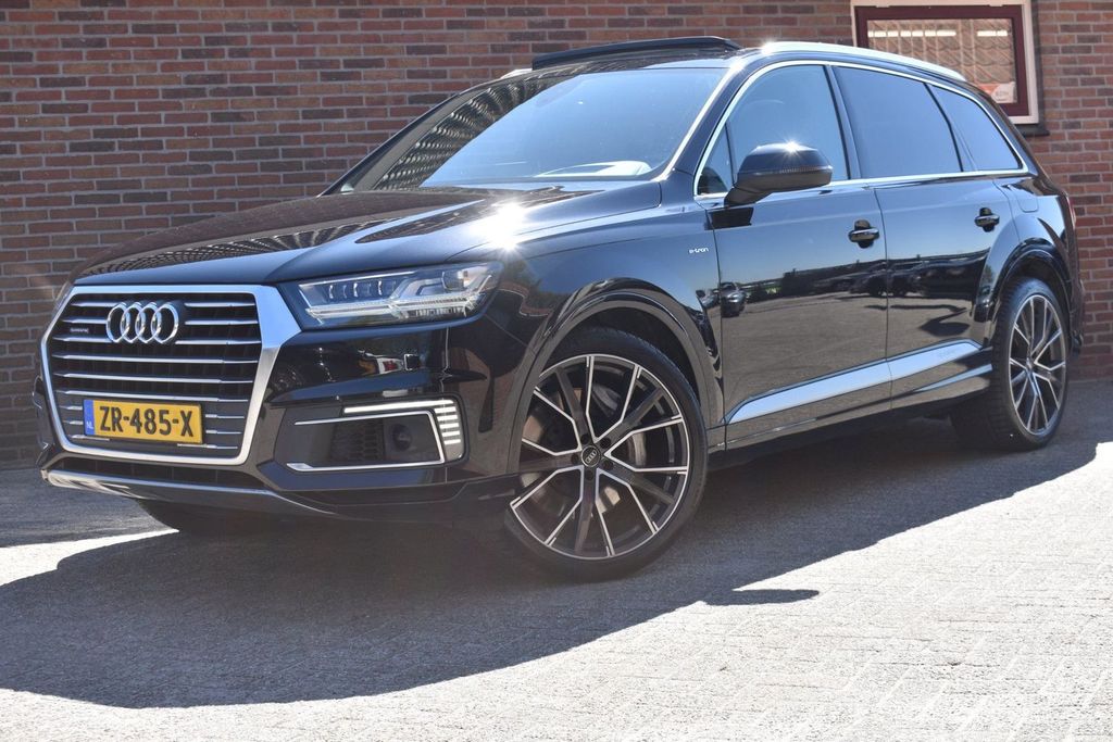 Image of Audi Q7