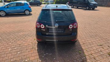 Volkswagen Golf - 5