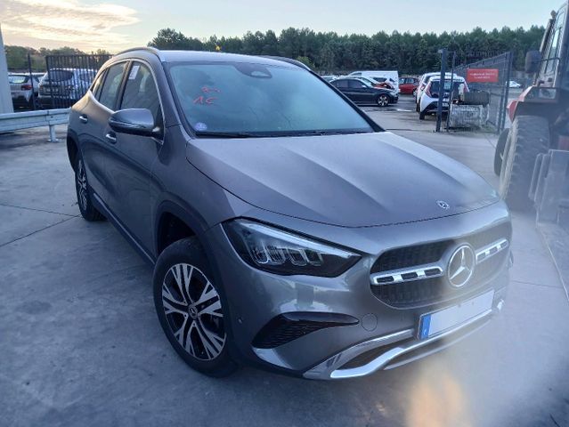 Mercedes-Benz GLA (H247/2) 250E PROGRESSIVE