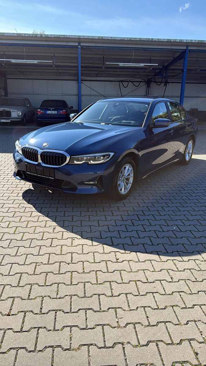 BMW 318d 3 Limousine foto 2