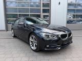 BMW 330d Touring Sport Line *NAVI+LEDER+LED+AHK+18"* - BMW 330 in Kiel