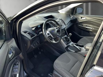 Ford Kuga - 8