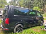 Volkswagen T6 Caravelle - Volkswagen T6 Caravelle aus 2016