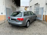 Audi A4 Avant 2.0*Automatik*Navi*PDC*2.Hd*TüV - Audi A4 Gebrauchtwagen in Frankfurt