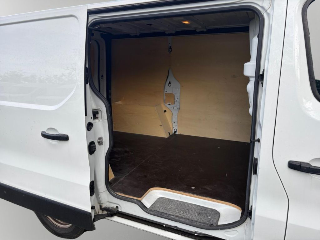 RENAULT Trafic ENERGY dCi 145 L1H1 3,0t Komfort RENAULT Trafic ENERGY dCi 145 L1H1 3,0t Komfort