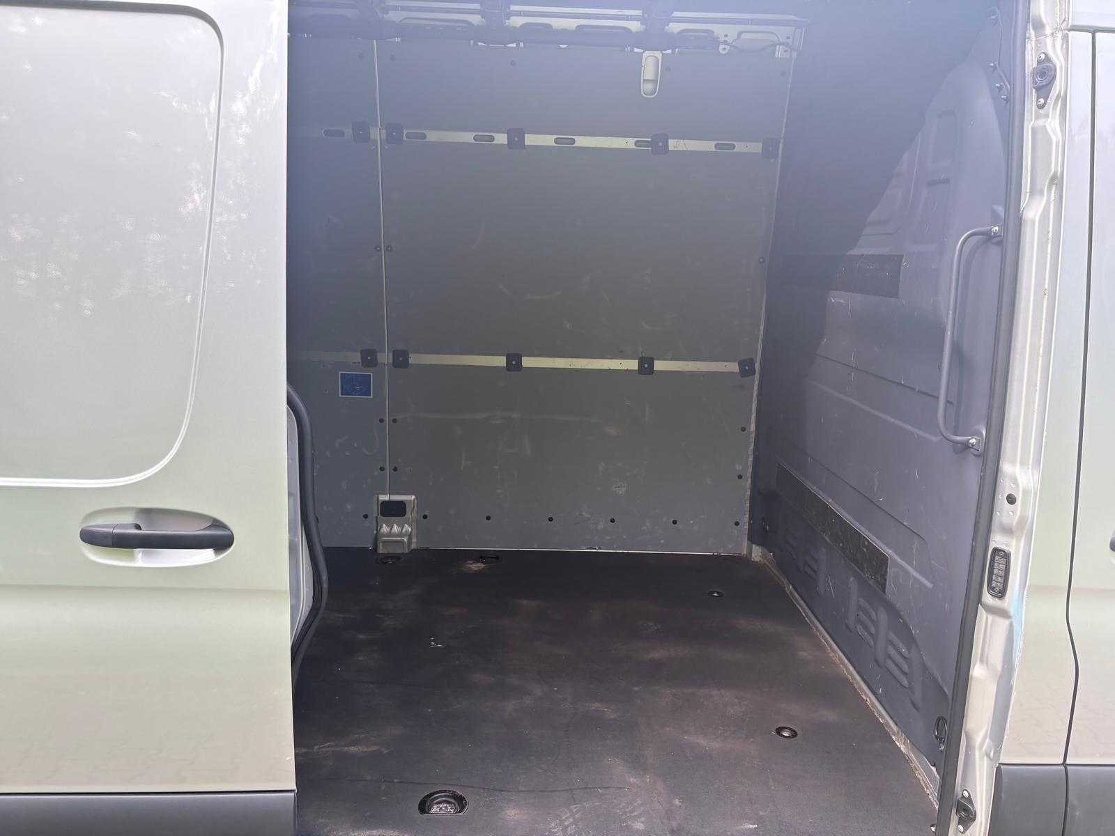 Fahrzeugabbildung Mercedes-Benz Sprinter III Kasten FWD /215 CDI L2/ unfallfrei
