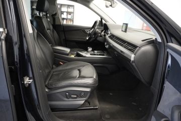 Audi Q7 - 10