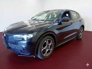 Alfa-Romeo Stelvio - 1