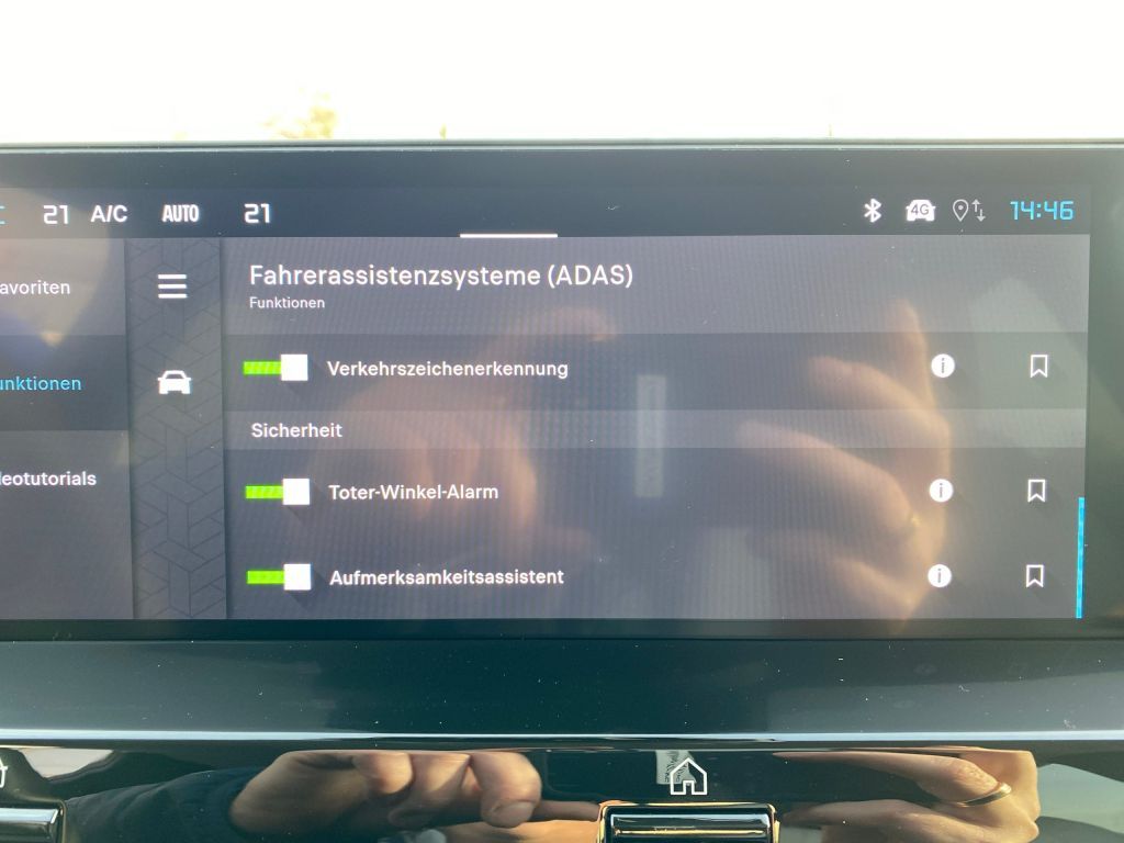 Fahrzeugabbildung Citroën C4 PureTech 130 *Automatik* MAX *beh. Frontsch*