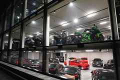 CORVETTE C8 Stingray 3LT - Deutsches Fahrzeug Unfallfrei