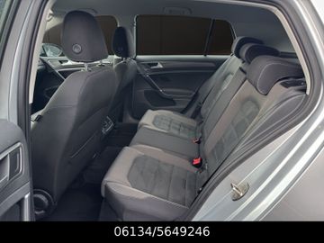 Volkswagen Golf - 9