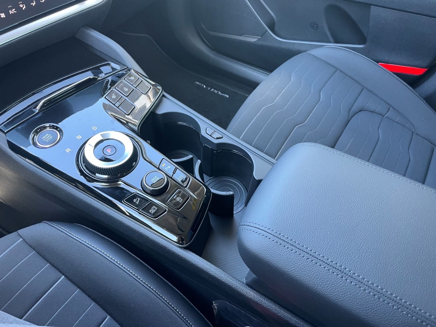 Fahrzeugabbildung Kia Sportage Ultimate Mild-Hybrid LED Kamera Navi DA