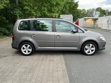 Volkswagen Touran 1.4 TSI Trendline DSG Automatik - gebrauchte VW Touran aus dem Jahr 2009