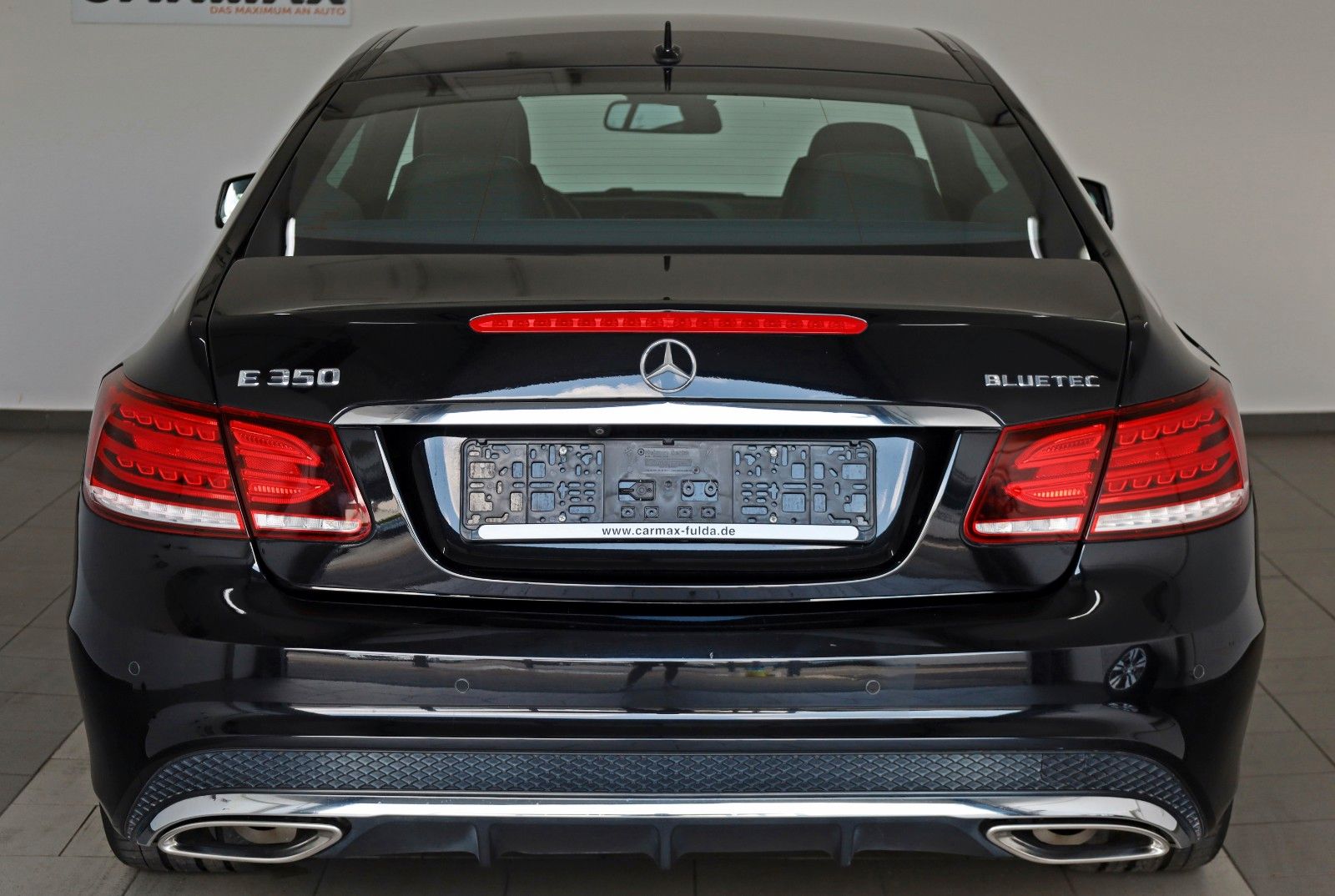 Fahrzeugabbildung Mercedes-Benz E 350d Coupe AMG Line Leder,Navi,LED,Kamera,SH
