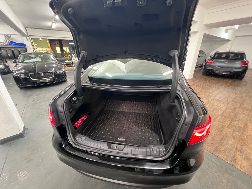 Jaguar XF Prestige/ 1.HAND/ 84.tKM/ 2016/ GARANTIE/ Jaguar XF Prestige/ 1.HAND/ 84.tKM/ 2016/ GARANTIE/