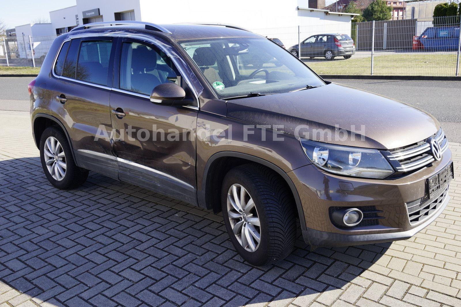 Volkswagen Tiguan Sport & Style*2.0 TDI*4Motion*NAVI*