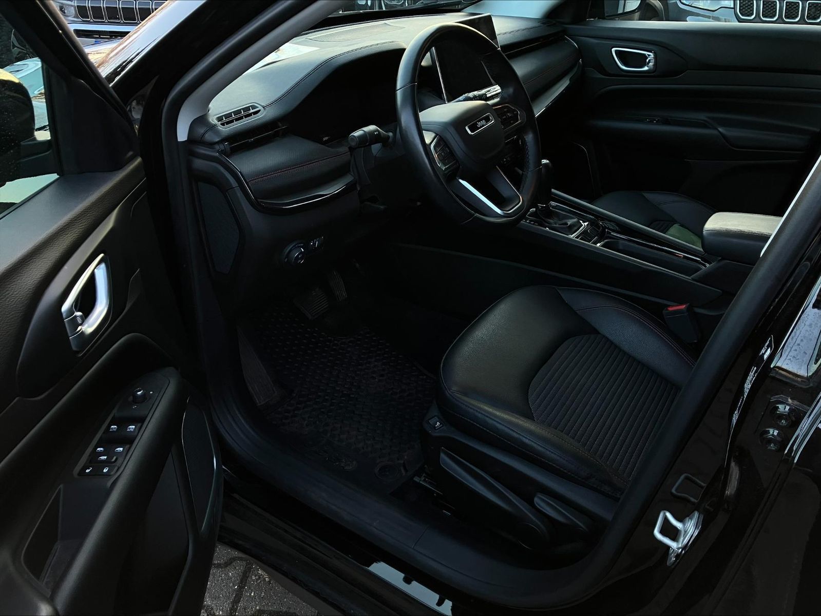 Jeep Compass - Bild 13