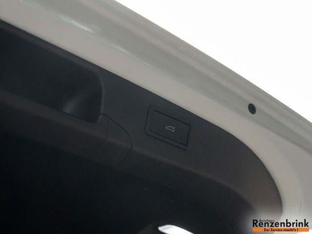 Passat Variant Elegance TDI DSG 360° AHK Matrix 