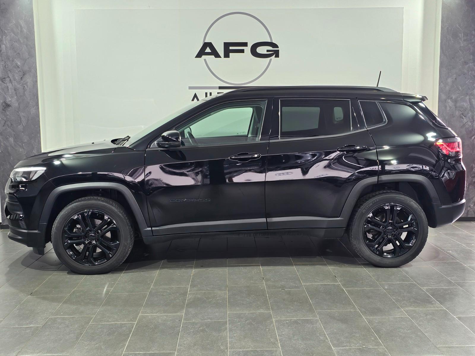 Jeep Compass Night Eagle Mild-Hybrid FWD*1.HAND