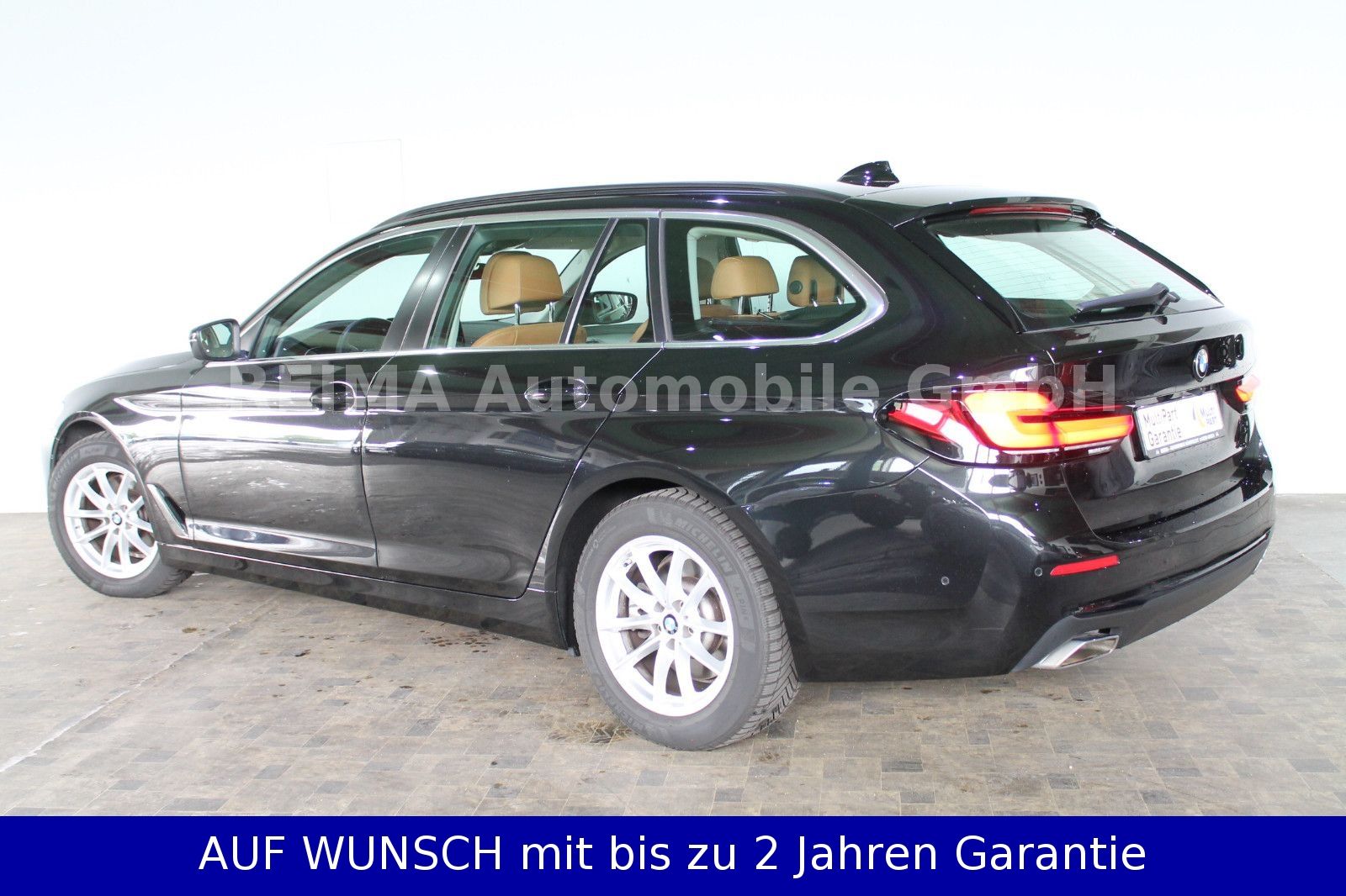 Fahrzeugabbildung BMW 520i  Touring Automatik, LED, Leder, Navi