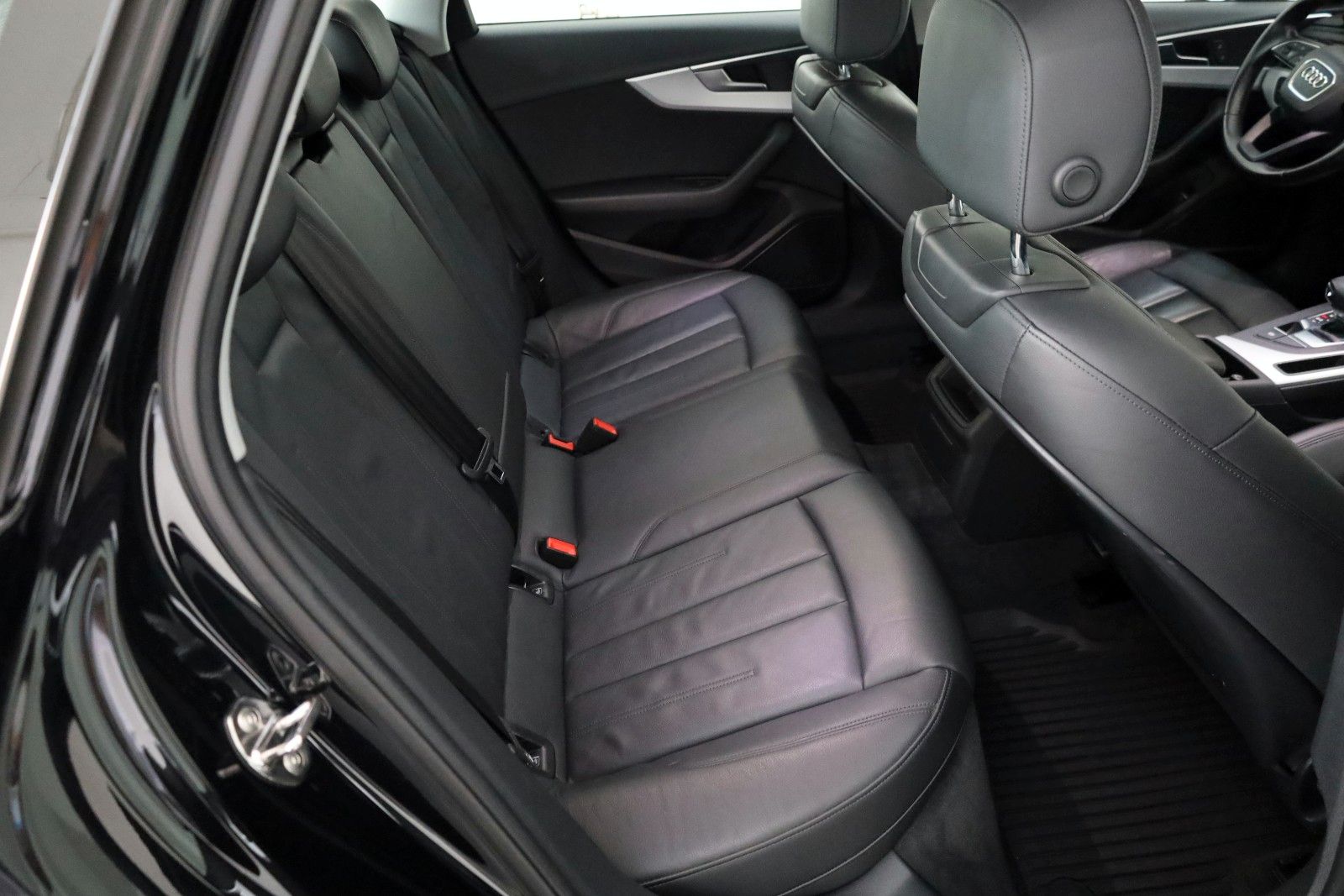Fahrzeugabbildung Audi A4 Avant Leder,Navi,Xenon,Panorama,SH,Bang&O