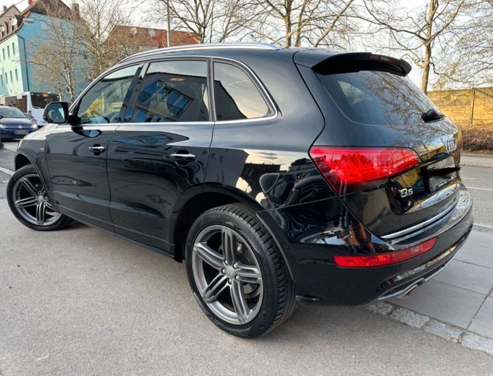 Image of Audi Q5