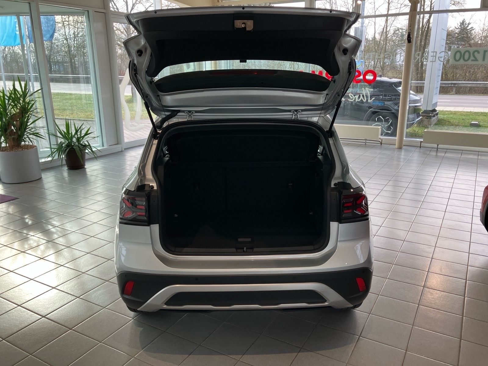 Volkswagen T-Cross - Bild 8
